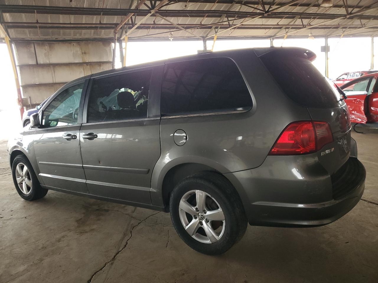 VOLKSWAGEN ROUTAN SE