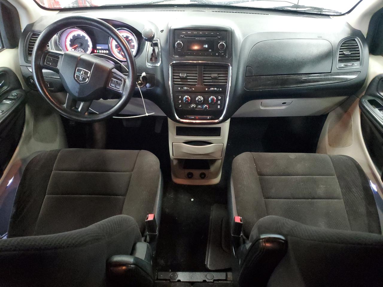 DODGE GRAND CARAVAN SE