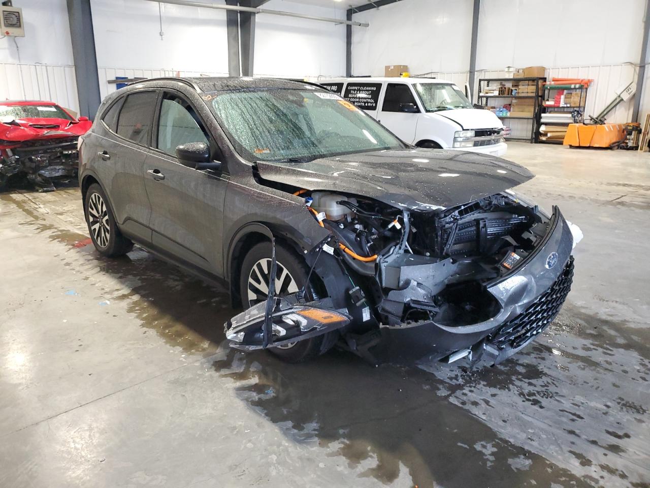 FORD ESCAPE SE SPORT