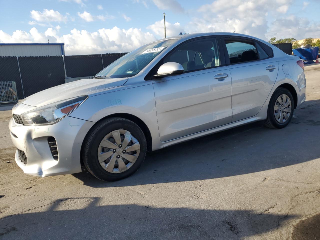 KIA RIO S