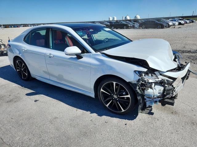 2020 TOYOTA CAMRY XSE #3303769432