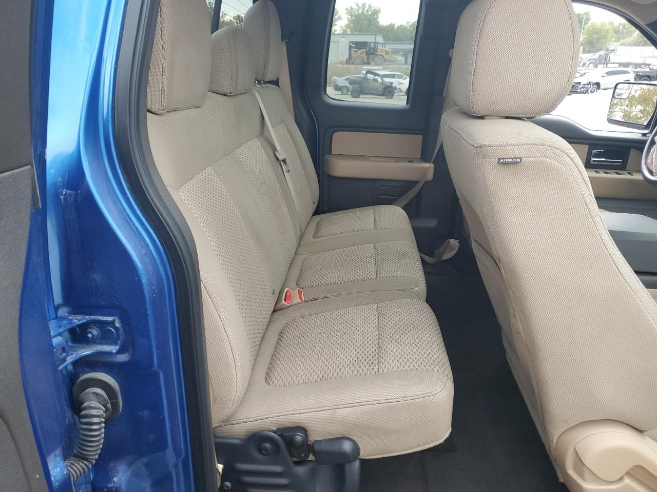 FORD F-150 SUPER CAB