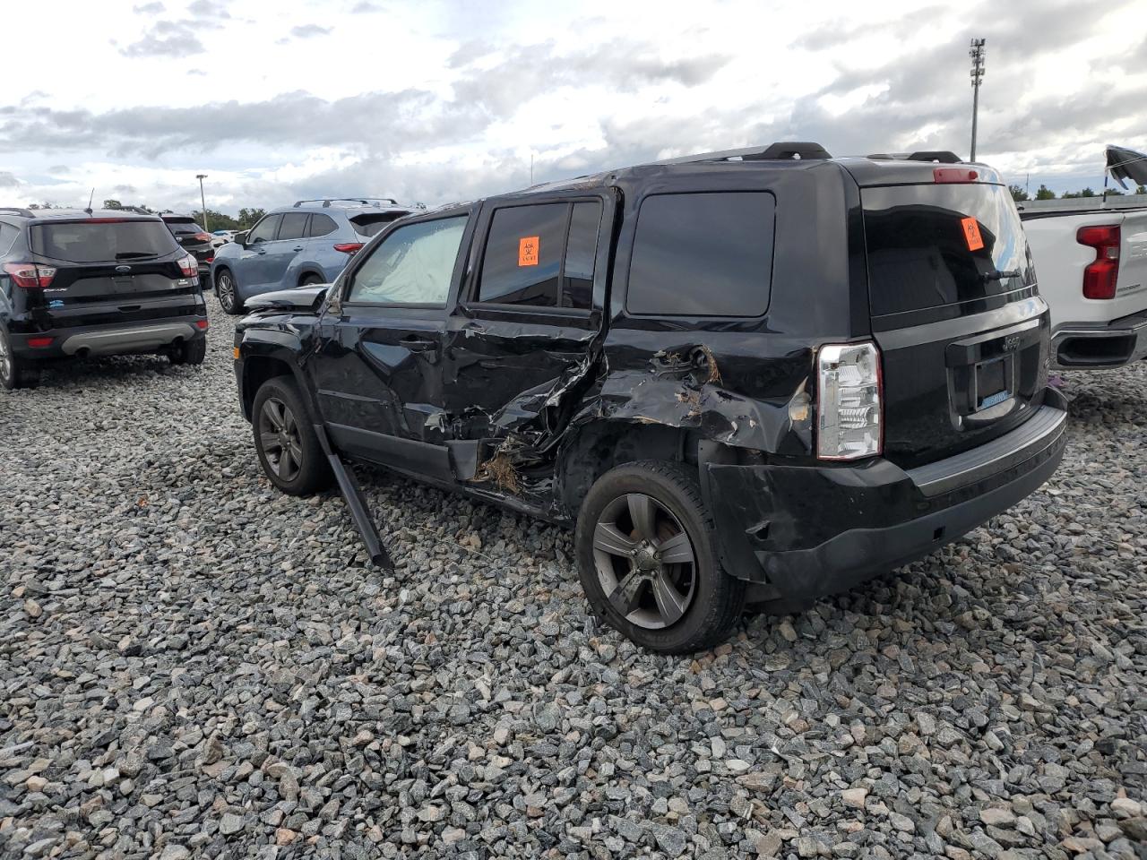 Lot #3309433983 2016 JEEP PATRIOT SP