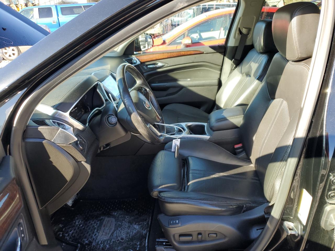 CADILLAC SRX LUXURY COLLECTION