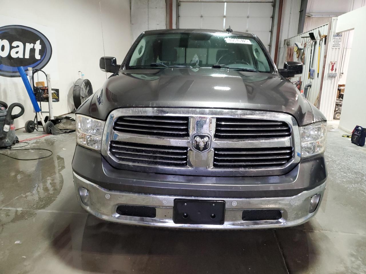 RAM 1500 SLT