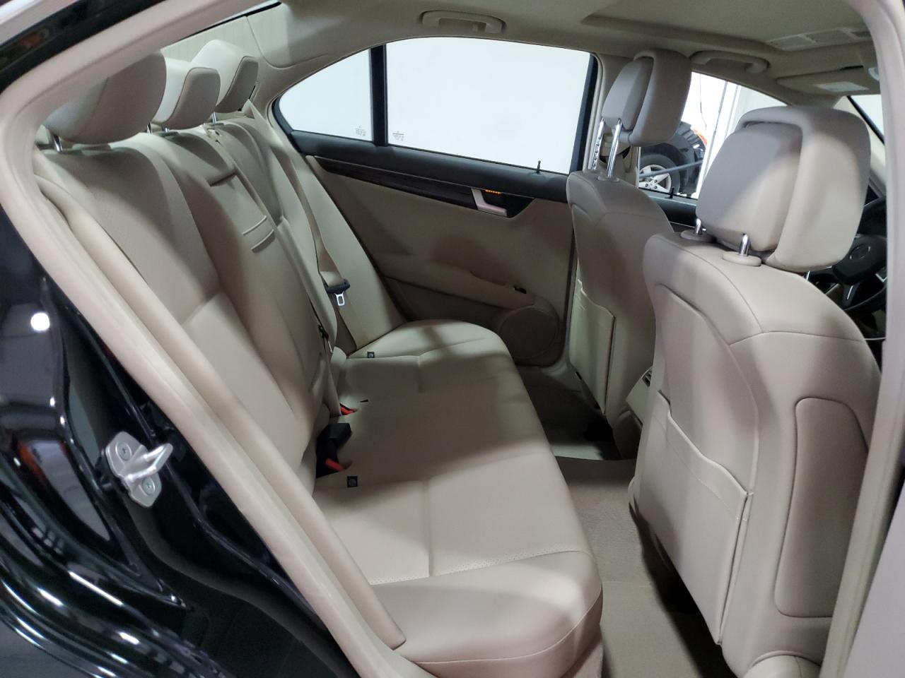 MERCEDES-BENZ C-CLASS 300 4MATIC