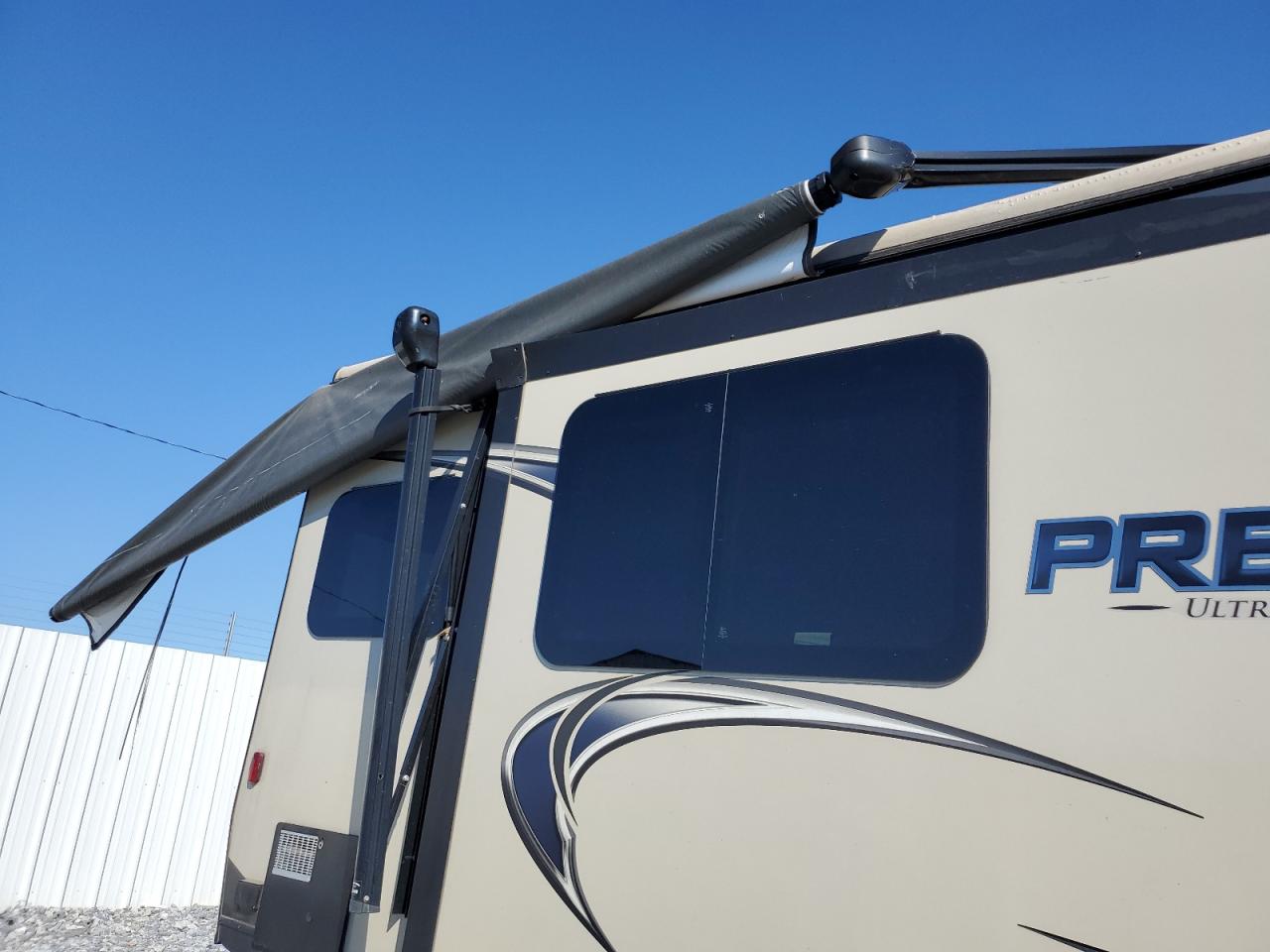 Lot #3283932803 2018 KEYSTONE BULLET PREMIER SERIE