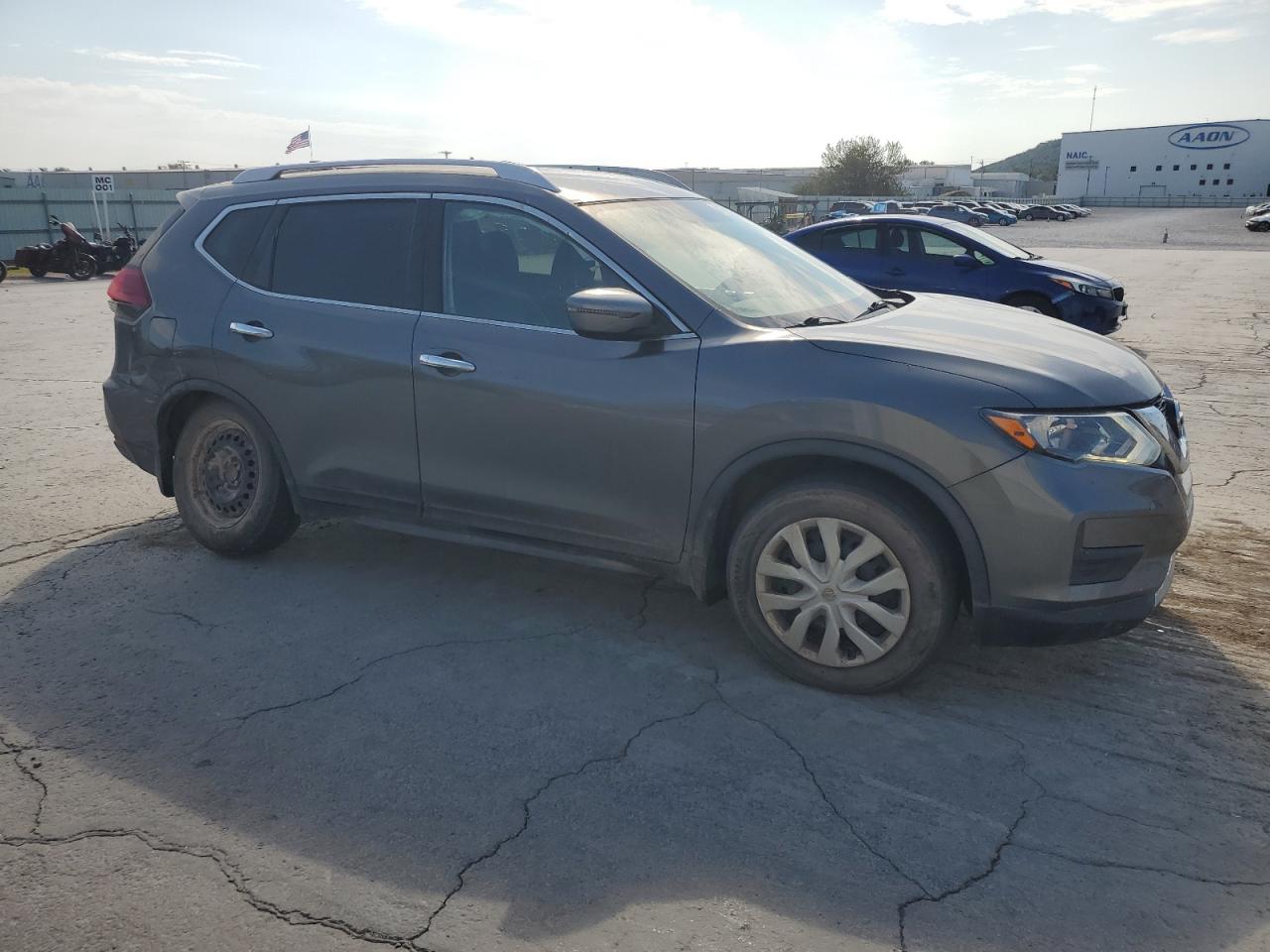 Lot #3302787931 2017 NISSAN ROGUE S