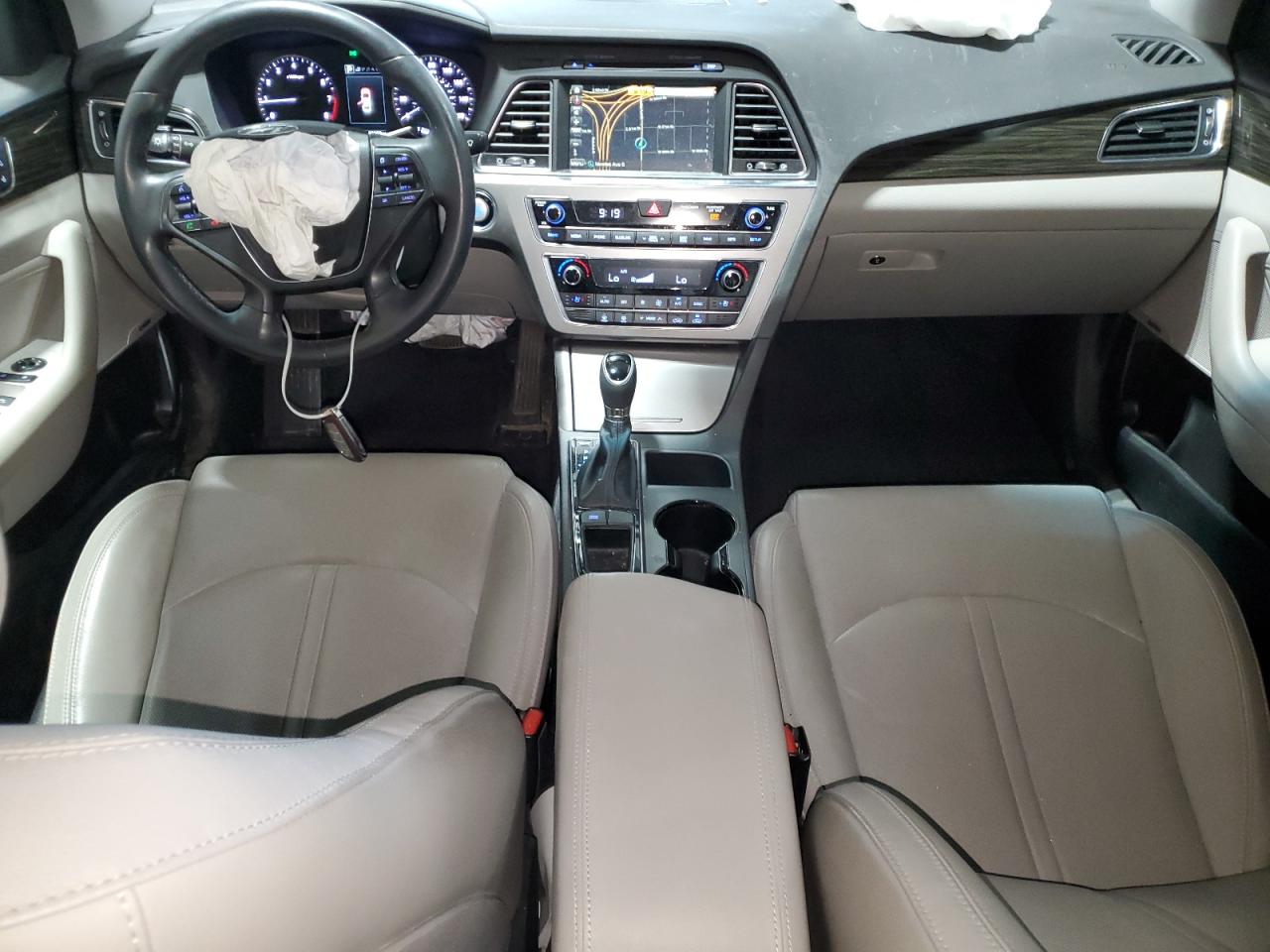 HYUNDAI SONATA SPORT