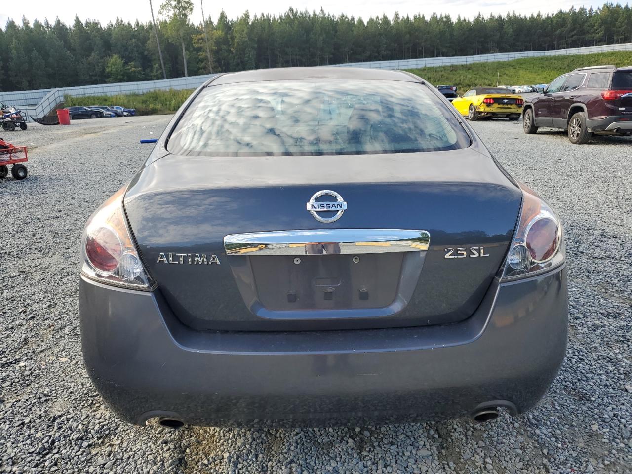 NISSAN ALTIMA BASE