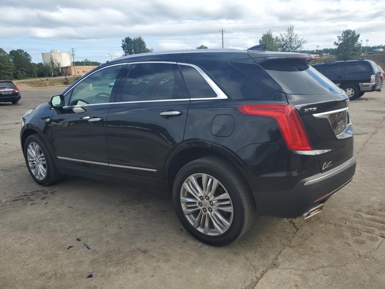 CADILLAC XT5 PREMIUM LUXURY