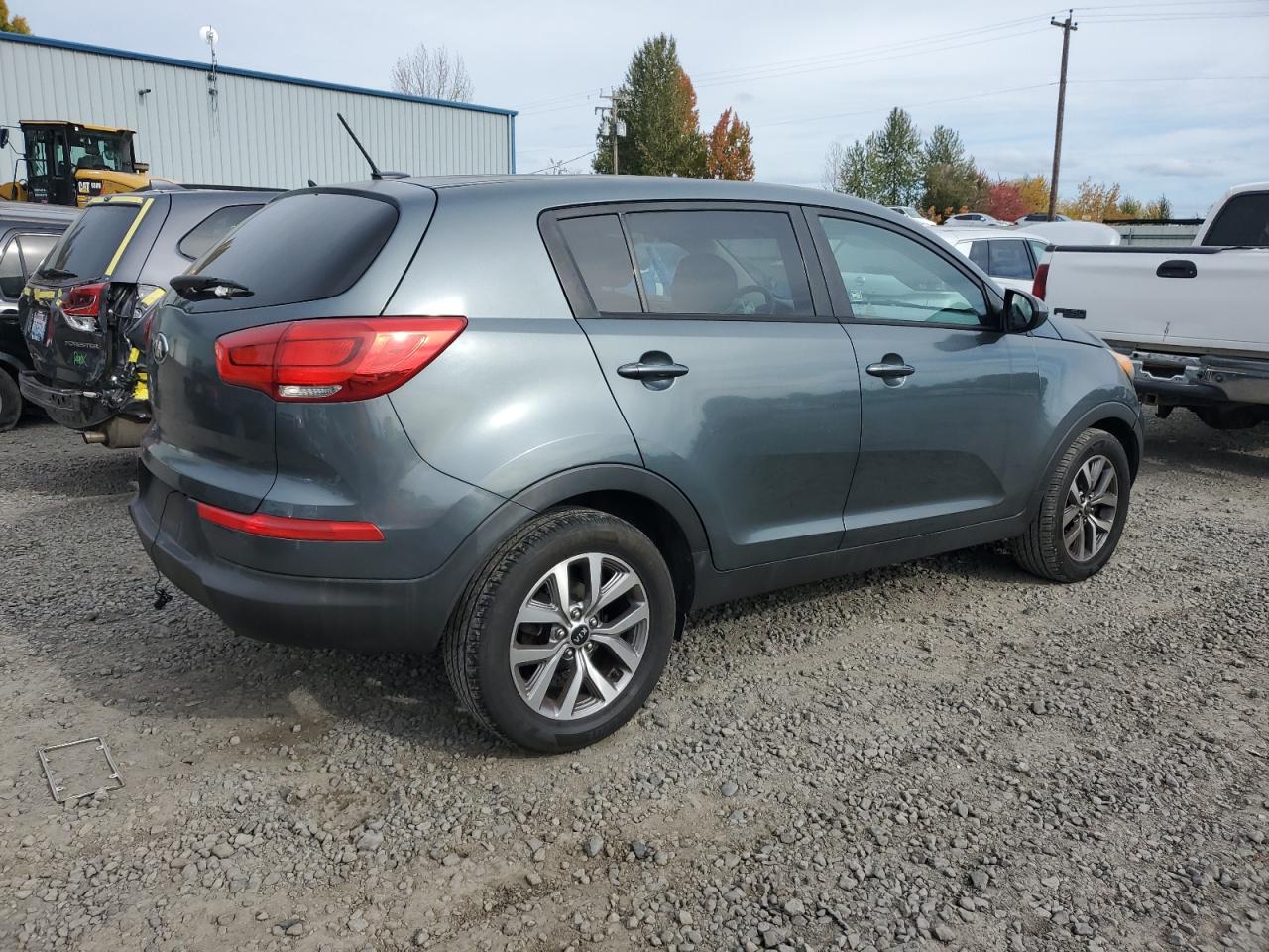 KIA SPORTAGE LX