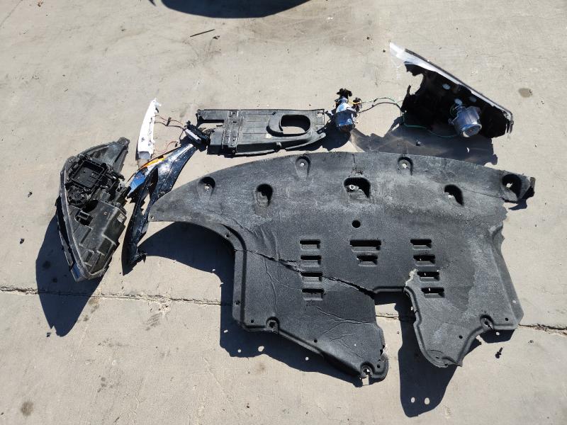 2017 KIA SORENTO EX - 5XYPH4A56HG306697