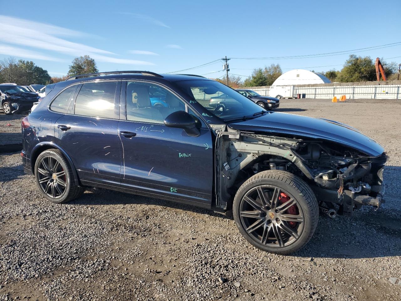 PORSCHE CAYENNE GTS