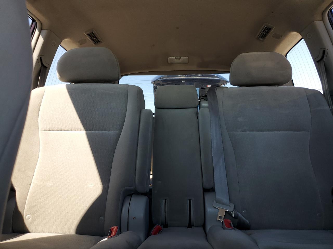 TOYOTA HIGHLANDER BASE