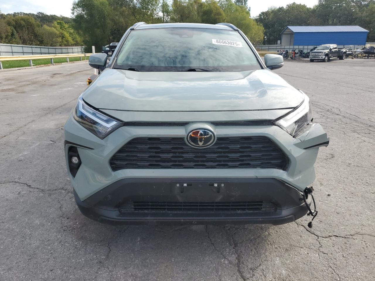 TOYOTA RAV4 XLE PREMIUM