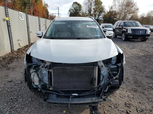 2017 NISSAN ROGUE S - KNMAT2MT3HP589107