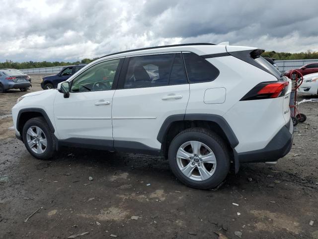 2020 TOYOTA RAV4 XLE - JTMP1RFV7LD057229