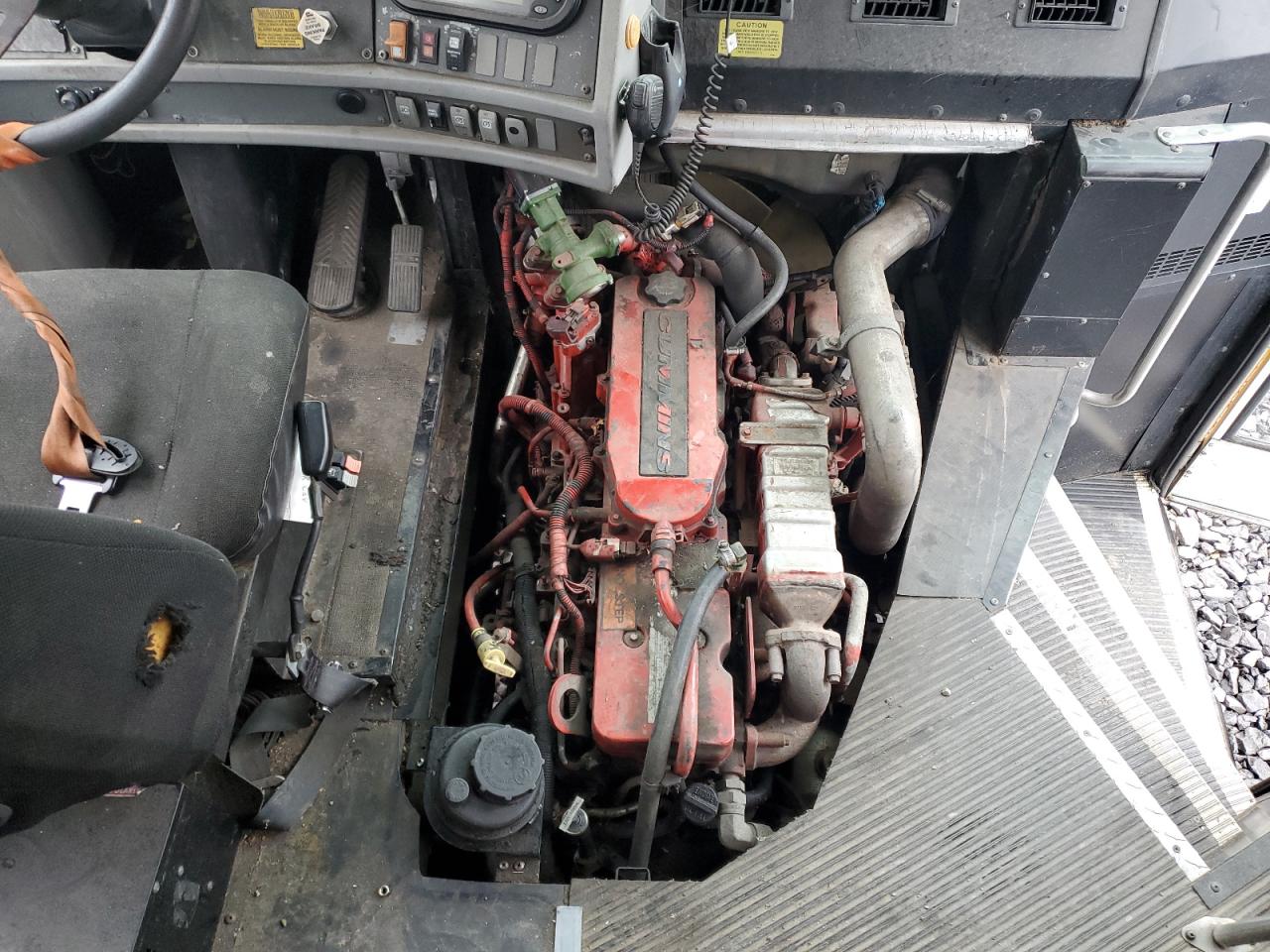 Lot #3287598011 2011 THOMAS SAF-T-LINER HDX