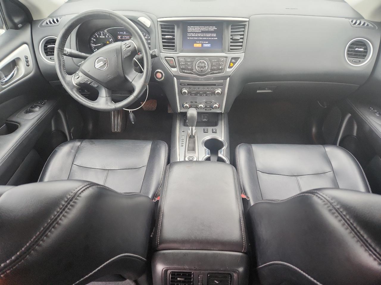 NISSAN PATHFINDER SL