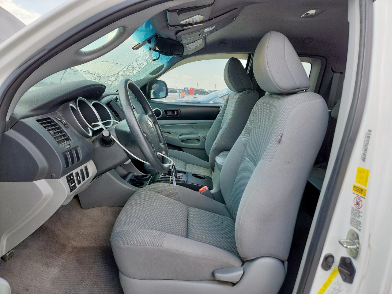 TOYOTA TACOMA ACCESS CAB