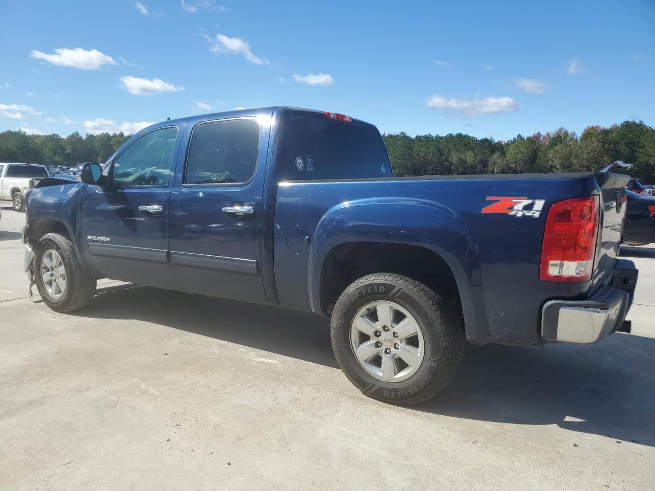GMC SIERRA K1500 SLT