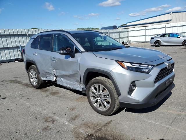 2024 TOYOTA RAV4 XLE P #3292426572