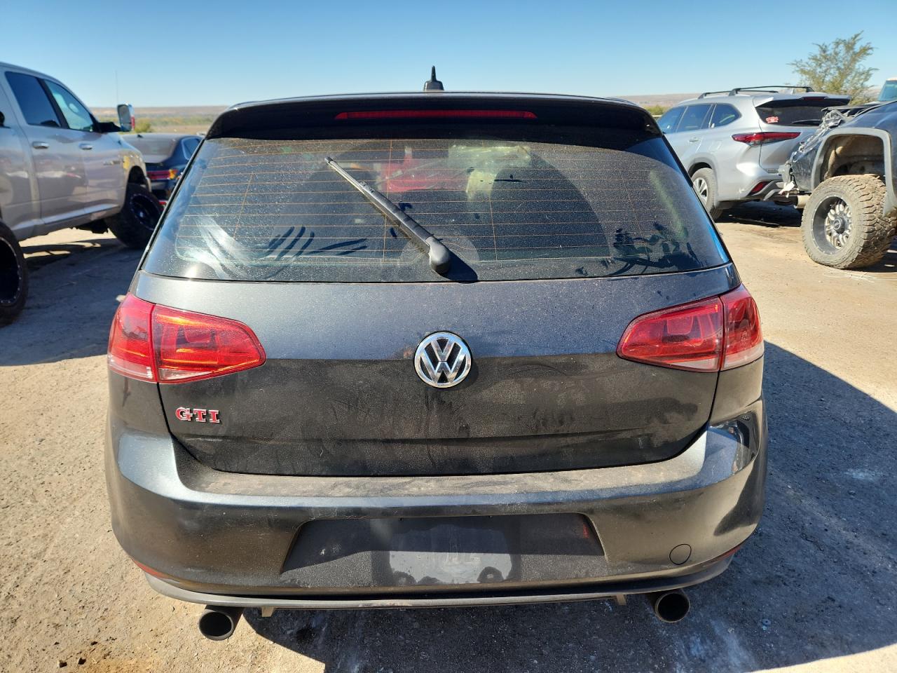 VOLKSWAGEN GOLF GTI S/SE