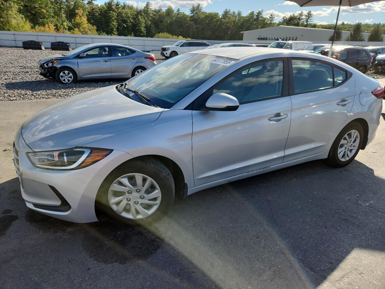 HYUNDAI ELANTRA SE