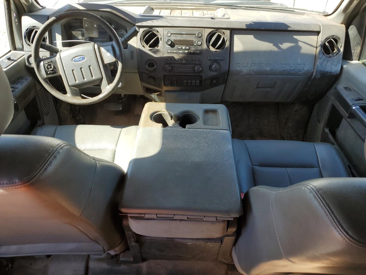 FORD F-450 SUPER DUTY