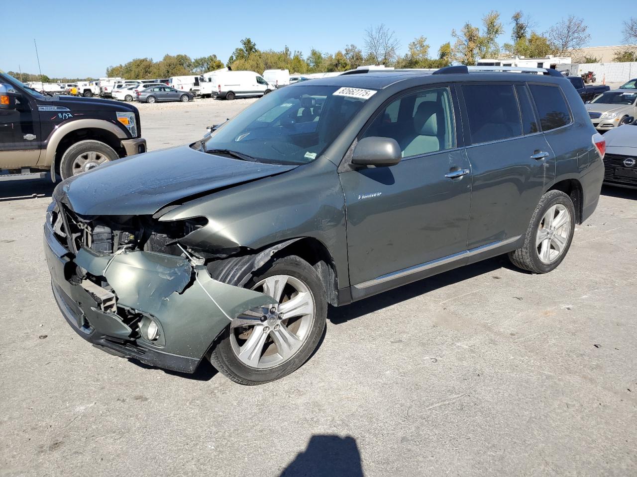 TOYOTA HIGHLANDER LIMITED