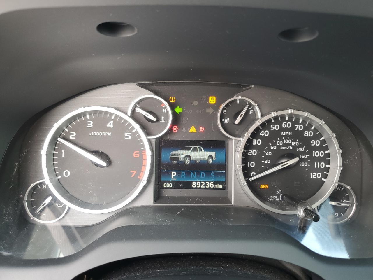 TOYOTA TUNDRA CREWMAX PLATINUM