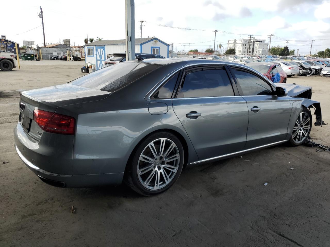 AUDI A8 L QUATTRO