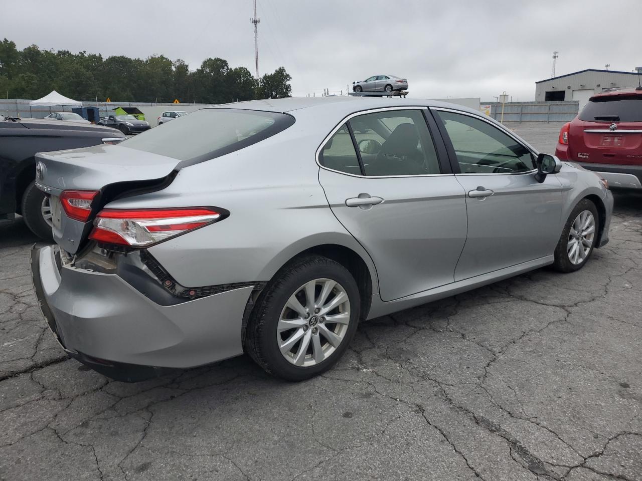 Lot #3301796368 2018 TOYOTA CAMRY L