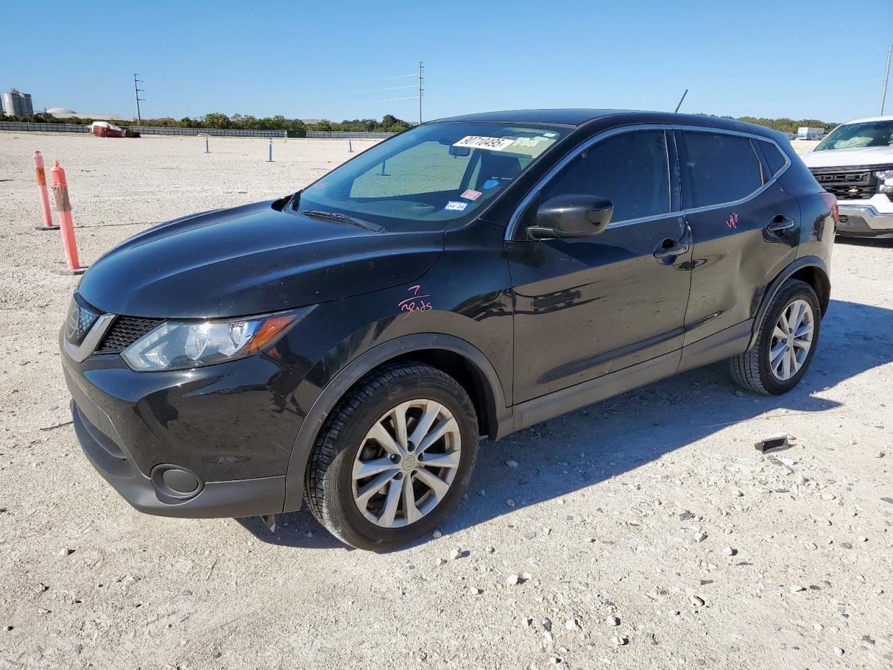 NISSAN ROGUE SPORT S