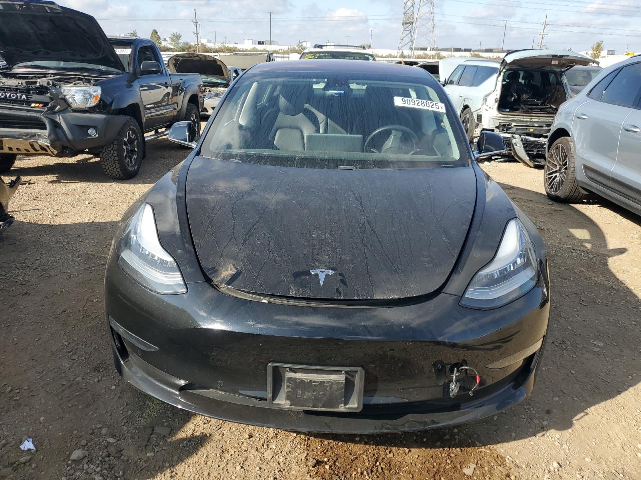 TESLA MODEL 3