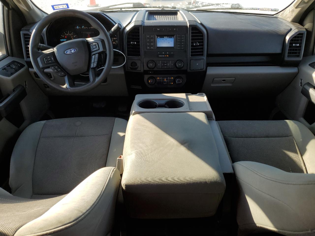 FORD F-150 SUPER CAB