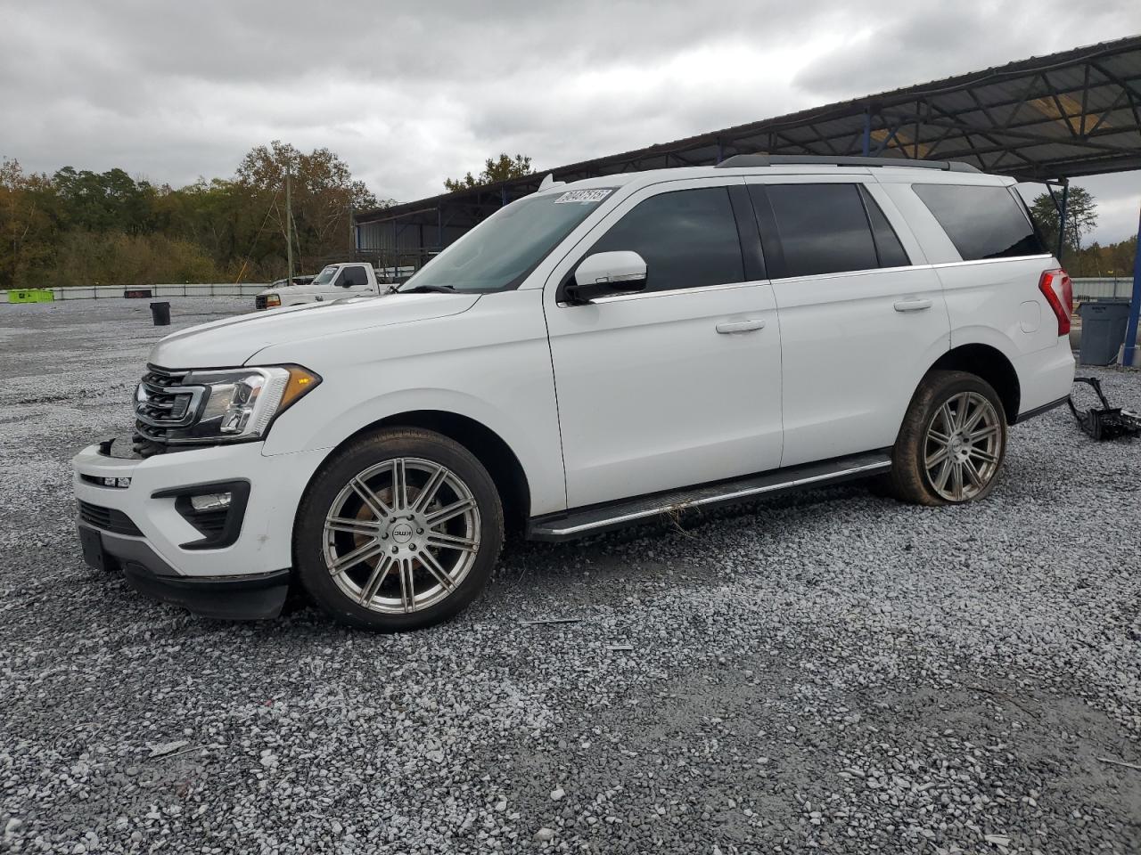 FORD EXPEDITION XLT