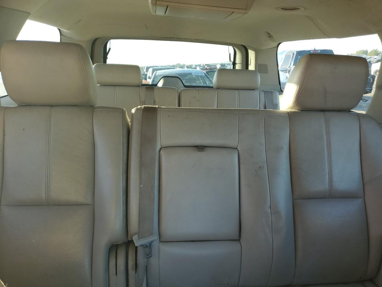 CHEVROLET SUBURBAN C1500 LT