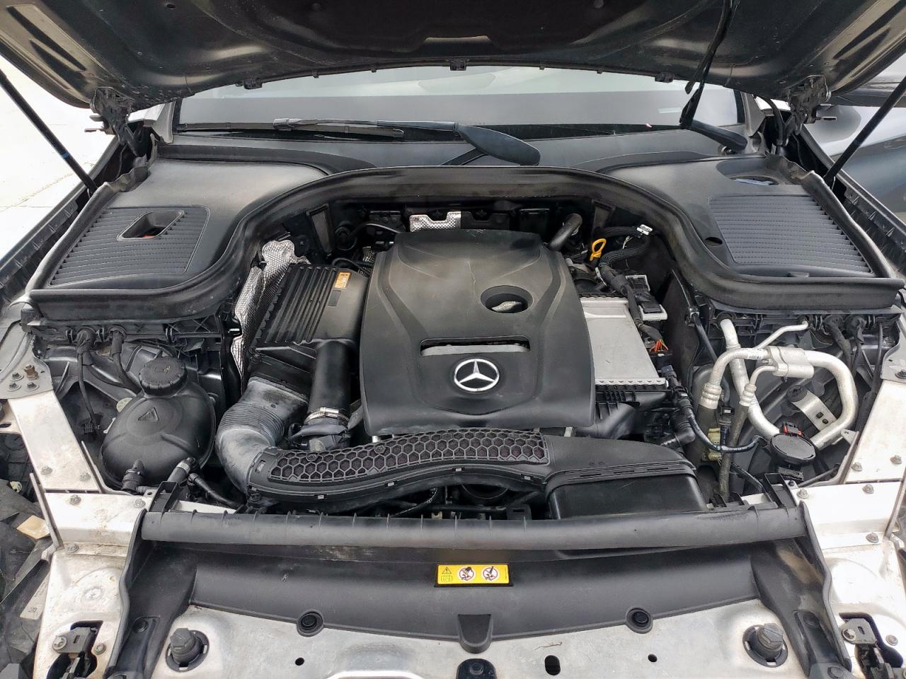 MERCEDES-BENZ GLC-CLASS 300