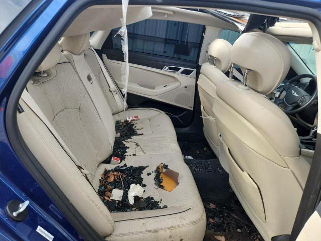 2015 HYUNDAI GENESIS 3. KMHGN4JE1FU060285