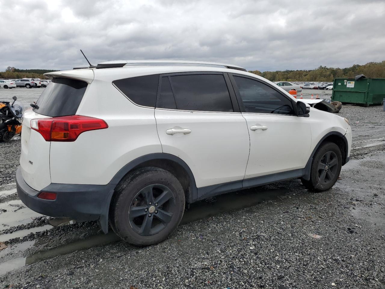 TOYOTA RAV4 XLE