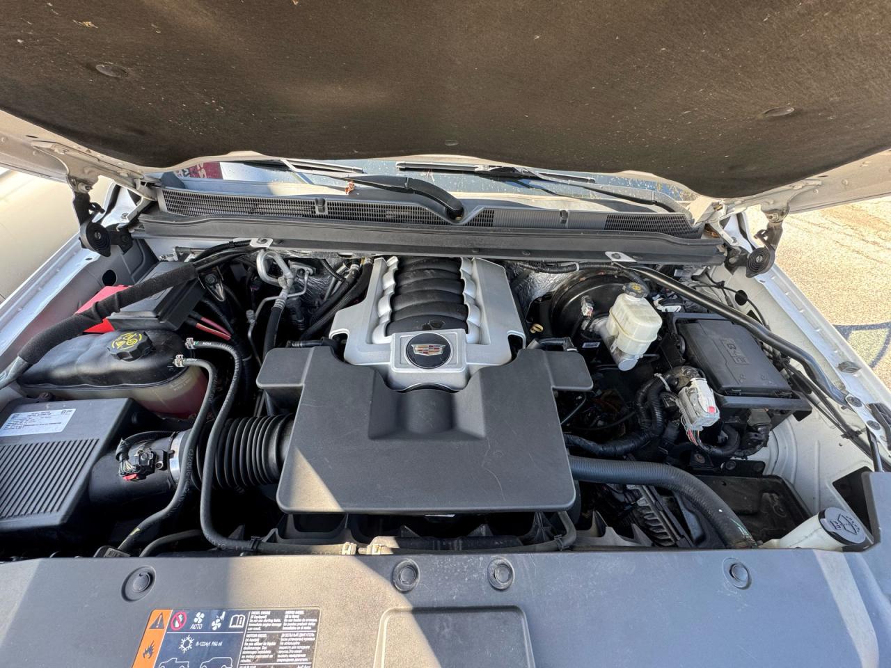 CADILLAC ESCALADE ESV PLATINUM