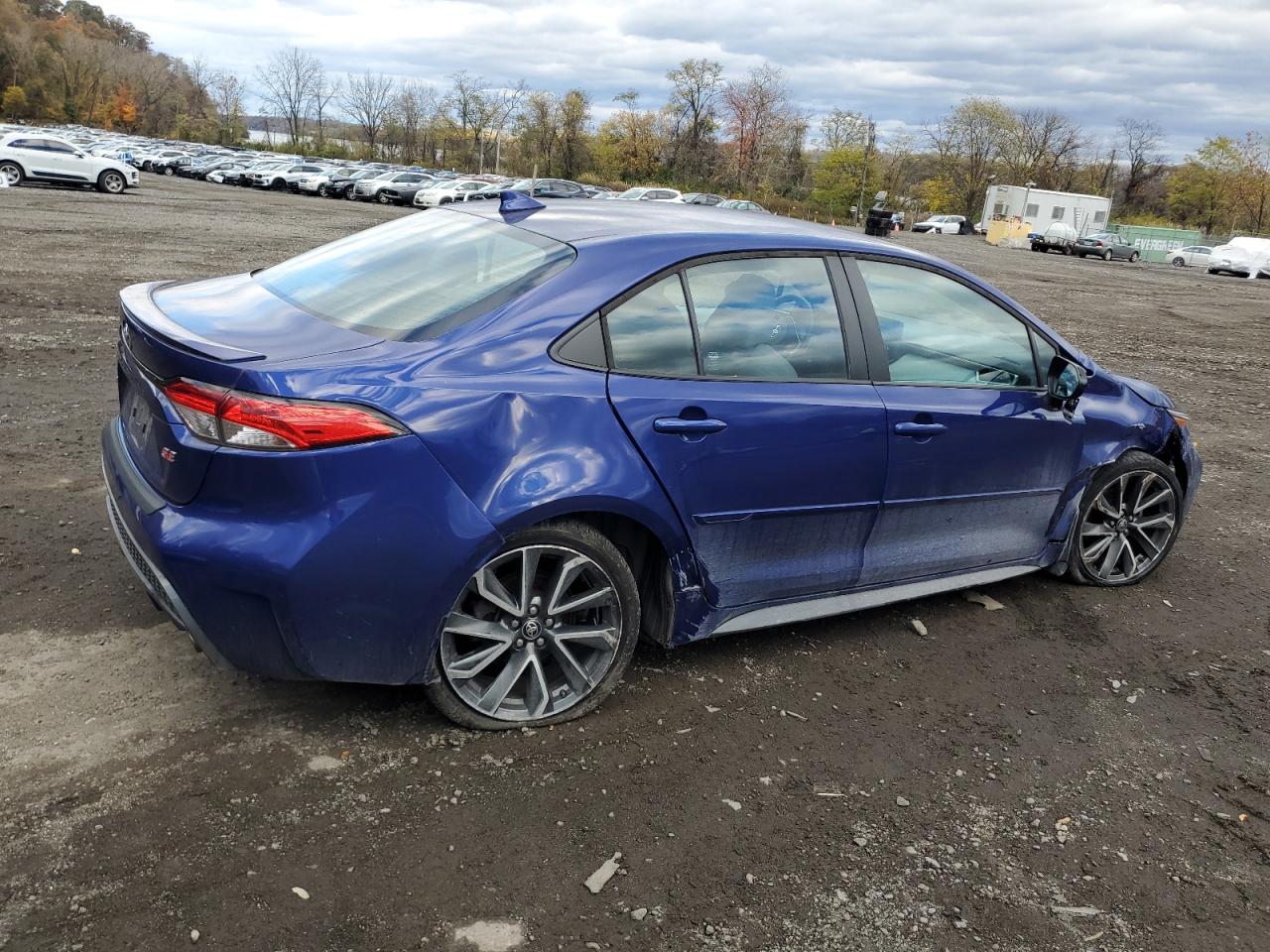 Lot #3310480045 2022 TOYOTA COROLLA SE