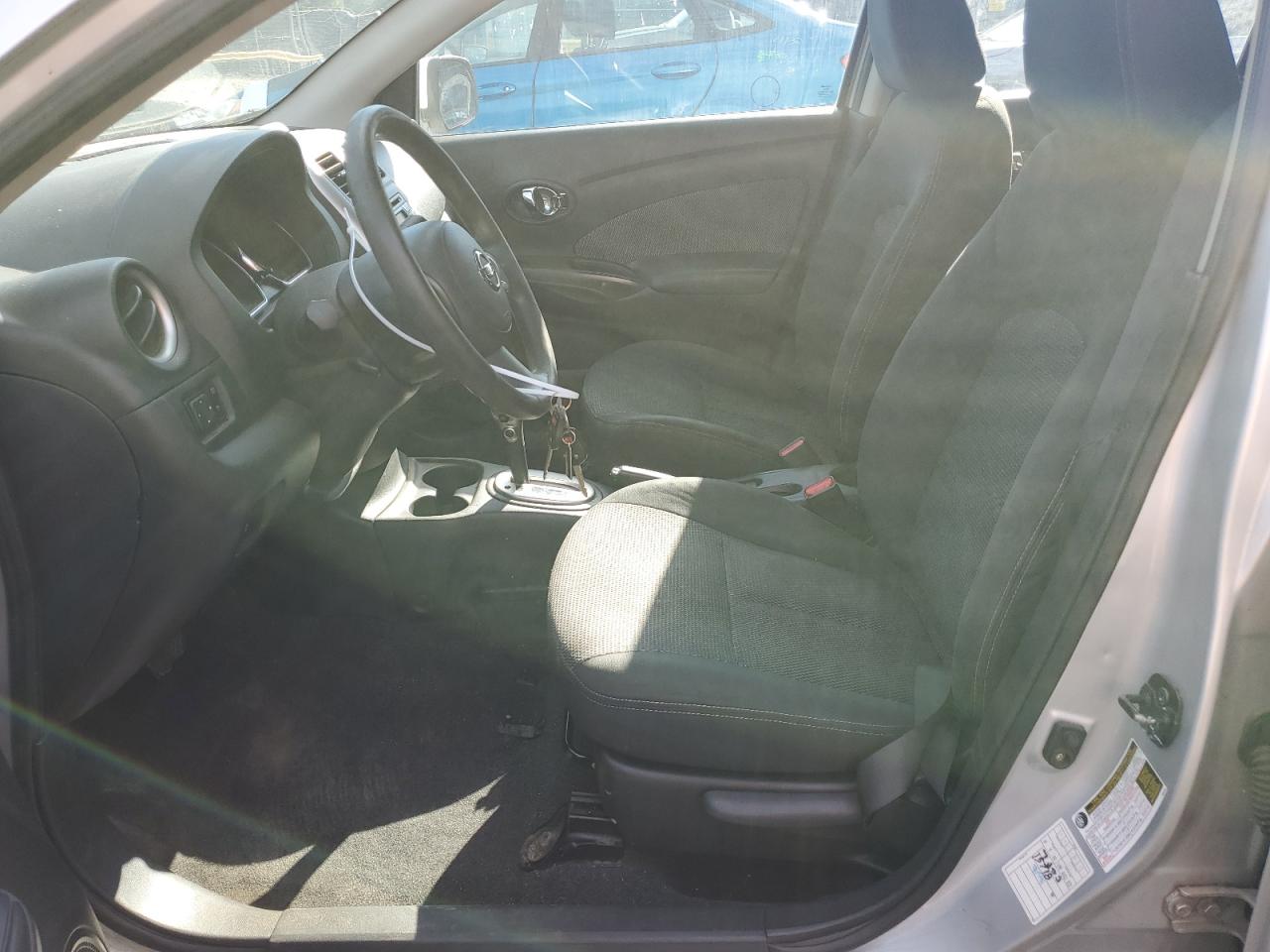 Lot #3283789416 2014 NISSAN VERSA S