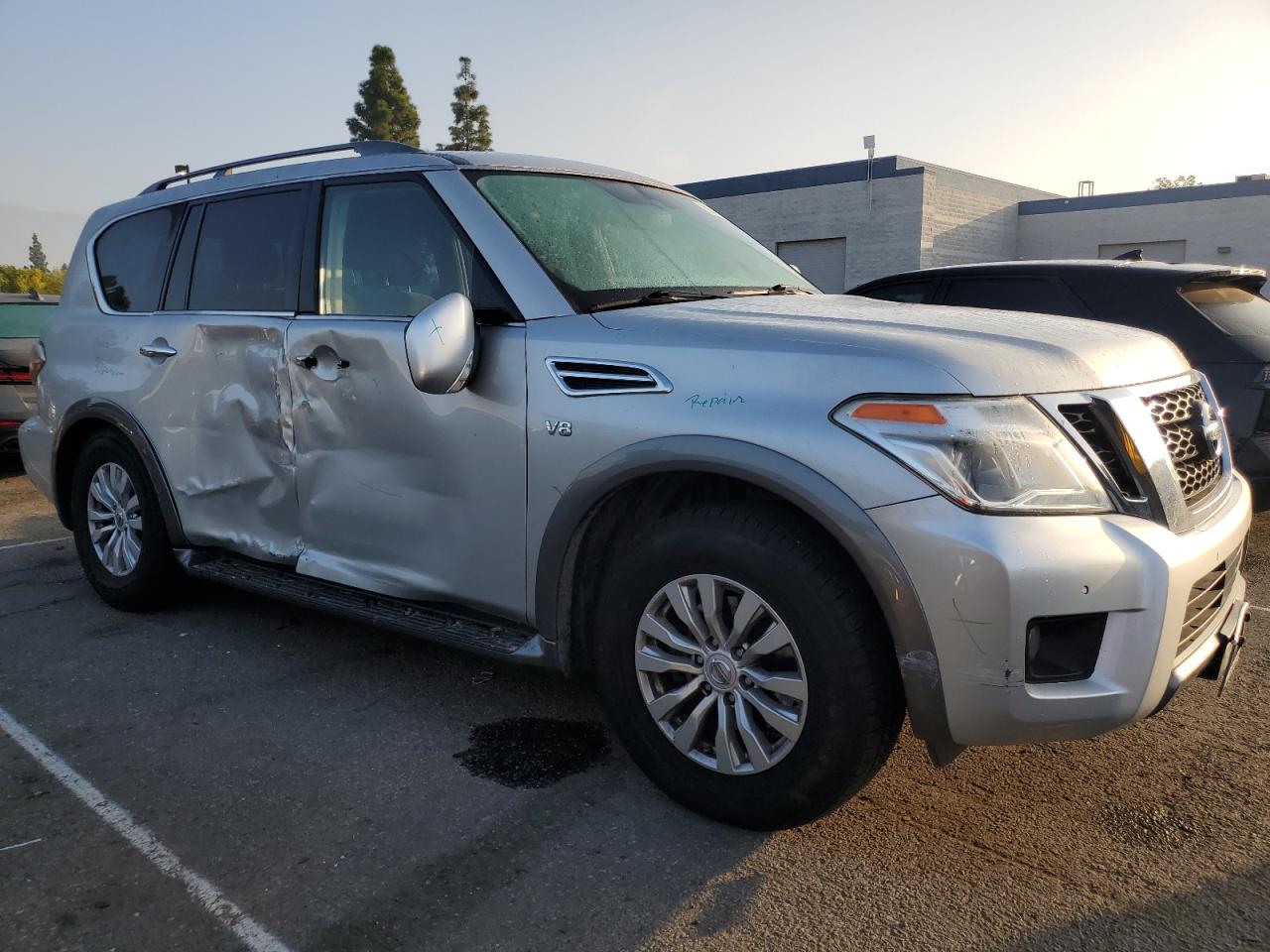 NISSAN ARMADA SV