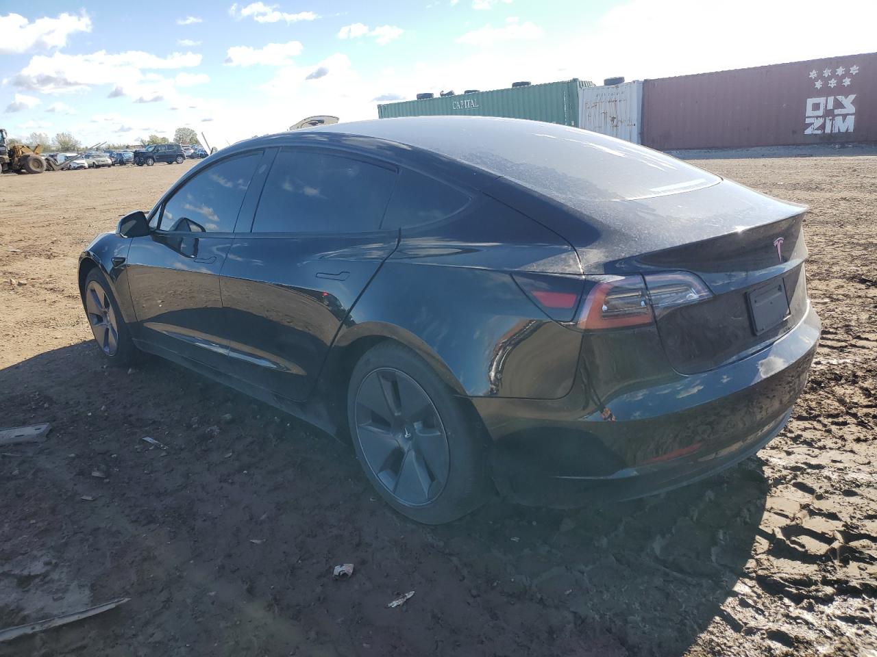 TESLA MODEL 3