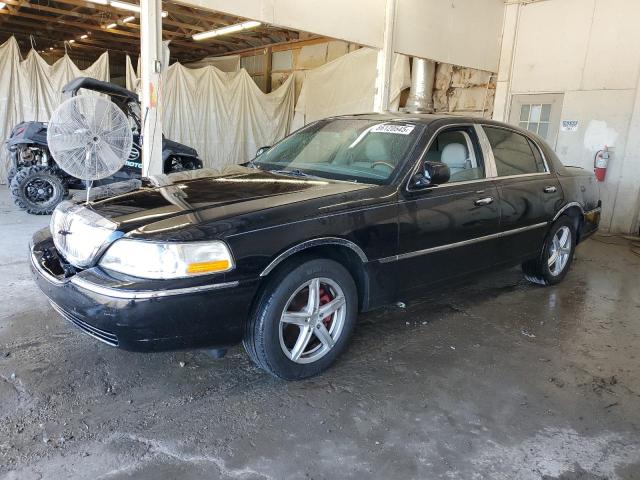 LINCOLN TOWN CAR S