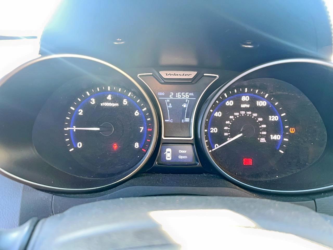 HYUNDAI VELOSTER TURBO