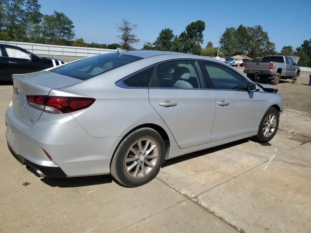 2019 HYUNDAI SONATA SE 5NPE24AF5KH745889